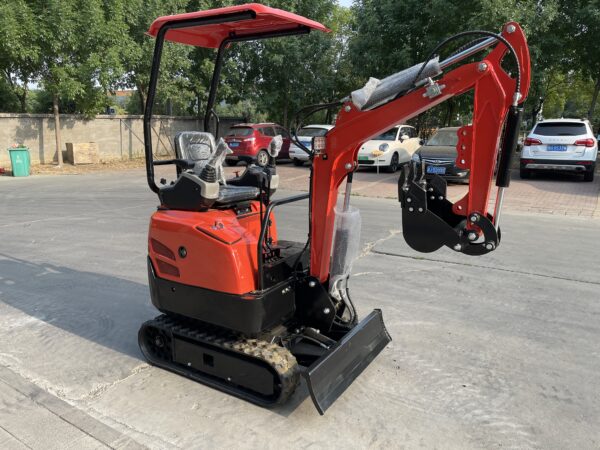 IMG_4902 Mini Excavator 1 .5 Ton Engine Digger Excavator Mini Pelle Chinese Mini Small Excavator Machine