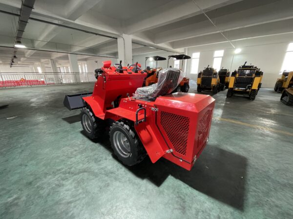 IMG_7800 Cheap Mini Skid Steer Loader EPA/EURO 5 diesel Mini Skid Steer Loaders Crawler Driving Style Mini Wheel Loader