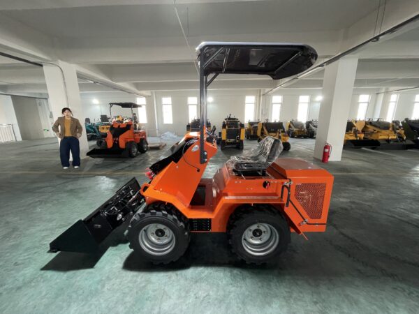 IMG_7826 Cheap Mini Skid Steer Loader EPA/EURO 5 diesel Mini Skid Steer Loaders Crawler Driving Style Mini Wheel Loader
