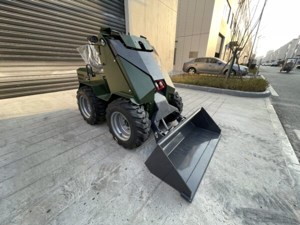 IMG_7926 Cheap Mini Skid Steer Loader EPA/EURO 5 diesel Mini Skid Steer Loaders Crawler Driving Style Mini Wheel Loader
