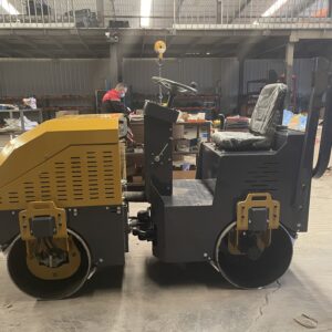 1 Ton 3 Ton Diesel Tandem Two Wheel Asphalt Concrete Vibratory Road Roller Double Drum Roller Competitive Price