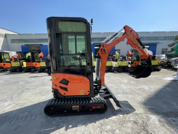 IMG_7663 Fast Delivery Mini Excavator Hydraulic New Crawler Digger MiniBagger Multifunction Mini Small Excavators