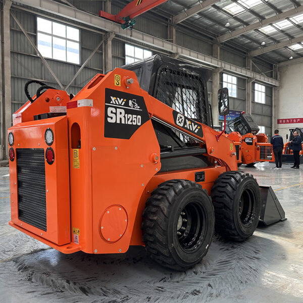 微信图片_202404071110435 Loader Skid Steer and Compact Track Loaders 500kg 700kg 850kg 900kg Crawler Skid Steer Loader with Track