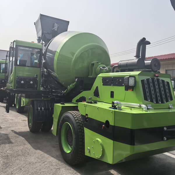 微信图片_20250506100722 Meter Mobile Self Loading Concrete Mixer Truck Self Punking Mobile Concrete Mixer Trucks
